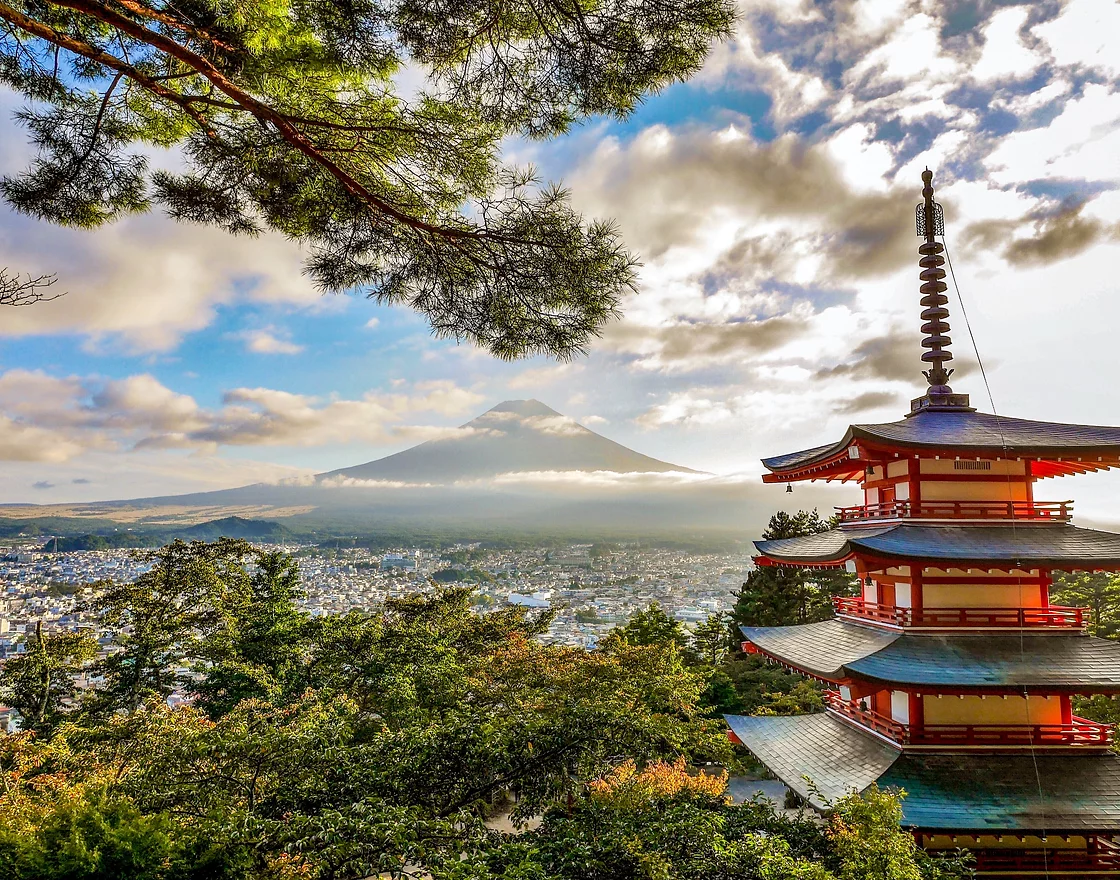 新倉富士浅間神社